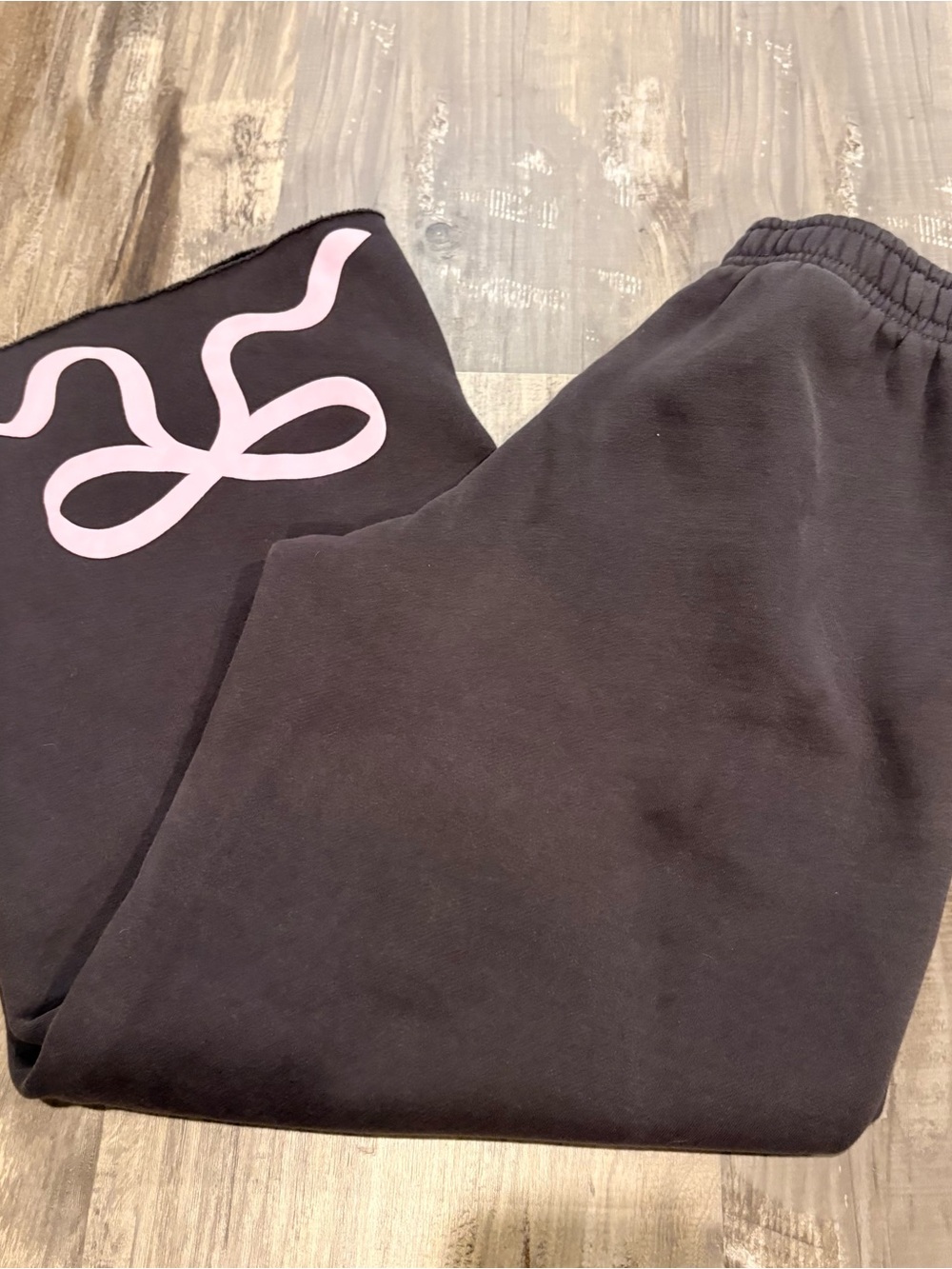 Edikted Women's Gray Wide Leg Sweatpants W/ Pink Bowtie Detail SZ XS